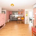 Colorful 3-Bedroom Apartment