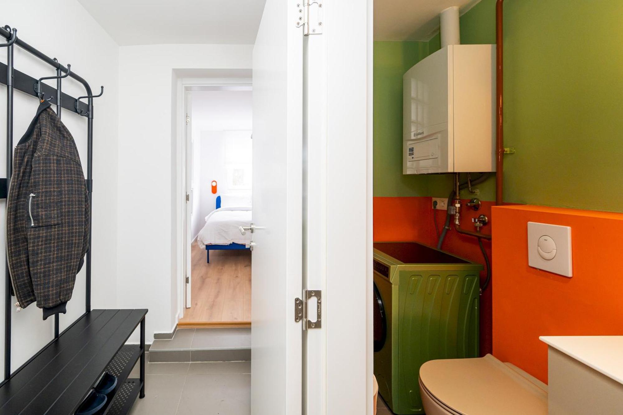 Apartment Colorful 3-bedroom